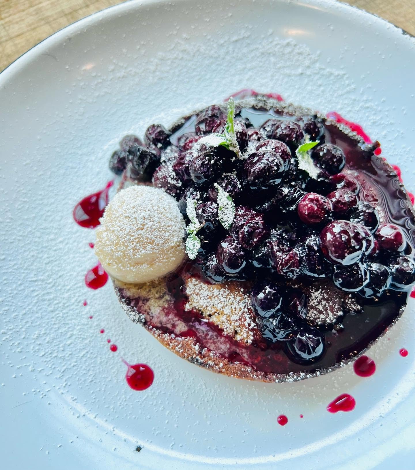 Wild blueberry tart